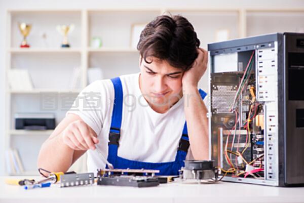 台式电脑维修指南 常见故障诊断与维护技巧